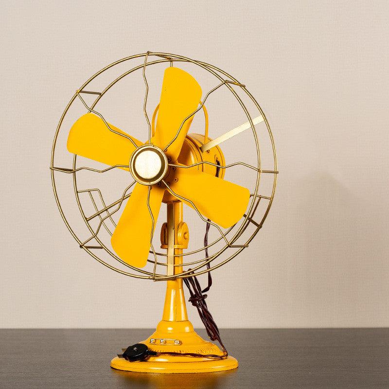 European Retro Nostalgic Fan Model Ornaments