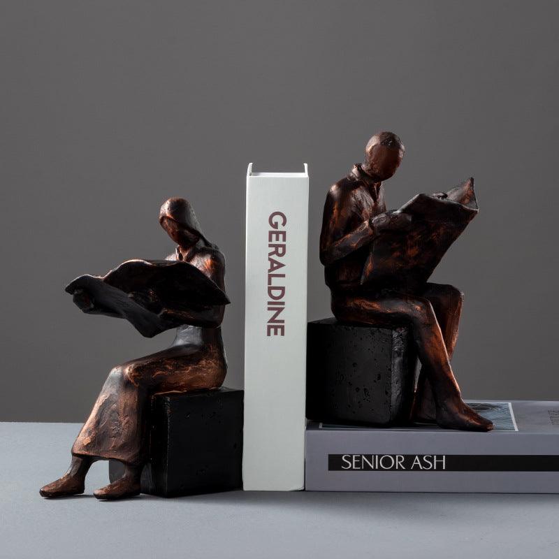 Trongwell European Retro Reader Figure Ornaments Home