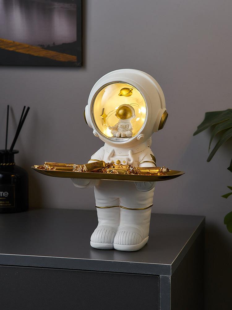 Nordic Light Luxury Astronaut Entrance Key Storage Ornaments