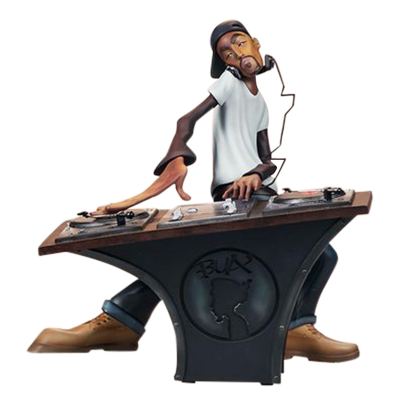 Hip Hop Singer Resin Decoration Figurines Rapper Star Sculpture Modern