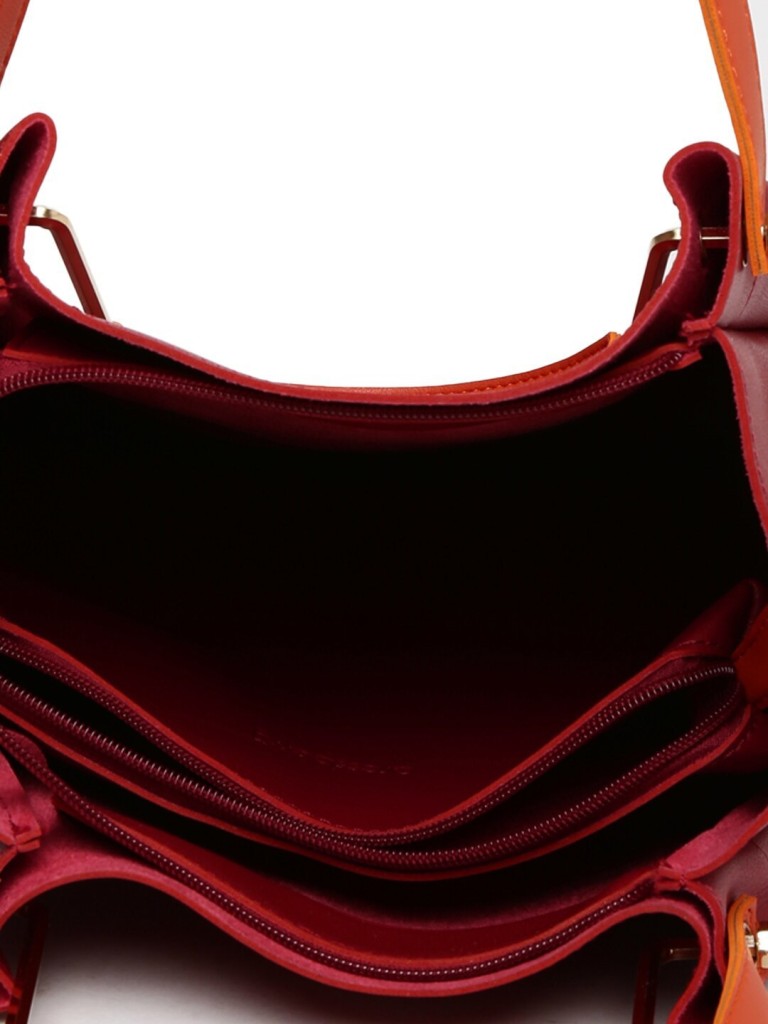 DressberryWomen Maroon Shoulder Bag - Extra Spacious