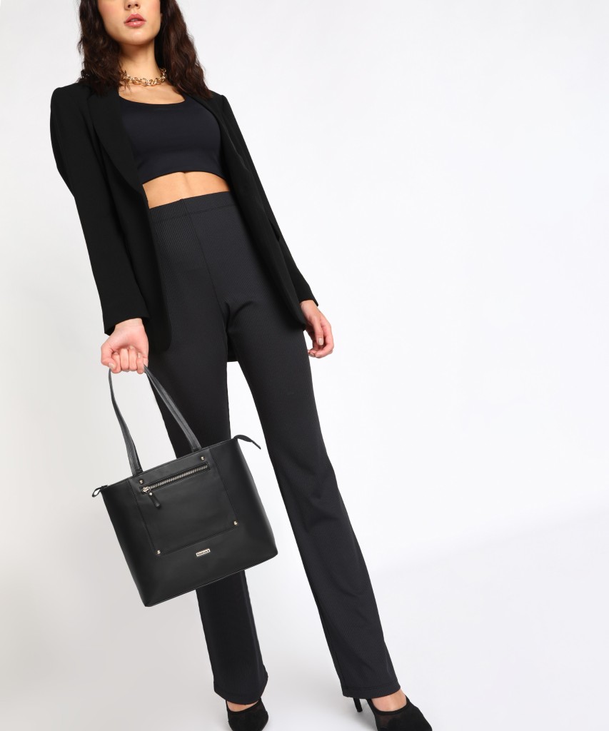 FastrackWomen Black Tote - Regular Size