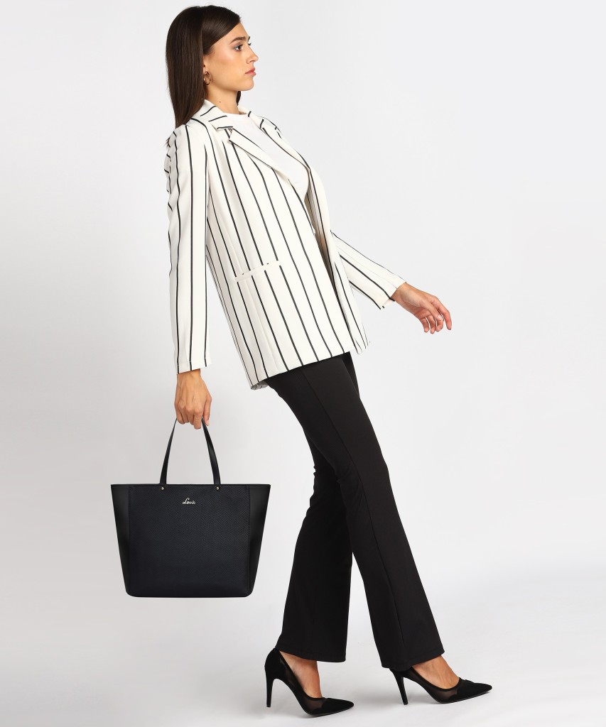 LAVIEWomen Black Shoulder Bag - Extra Spacious