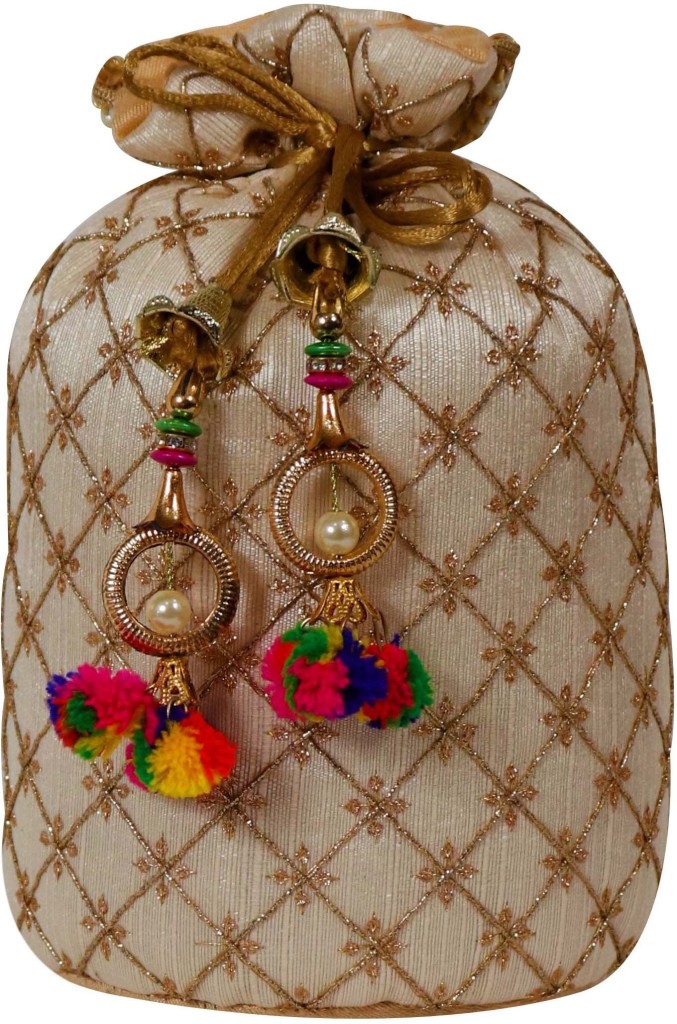 AILTINOWomen Beige Potli